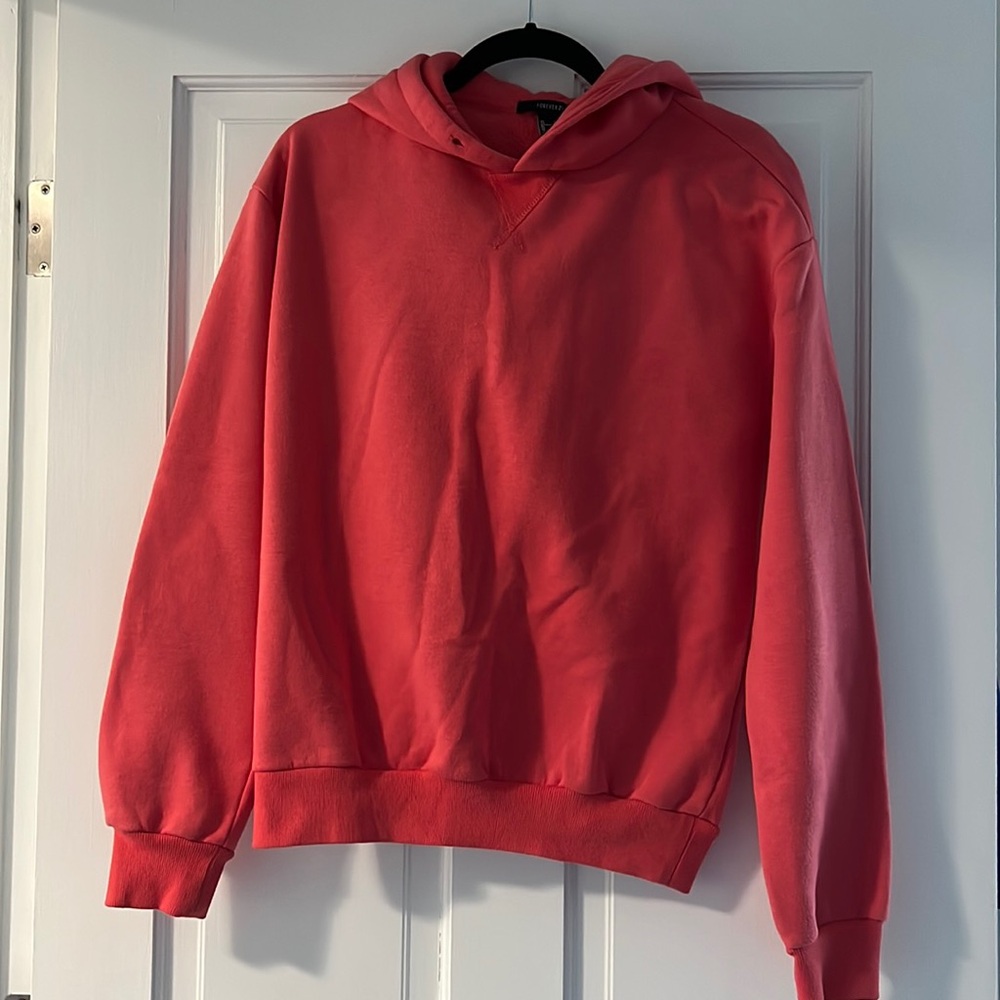 Forever 21 Size S Pink Sweatshirt with Hood